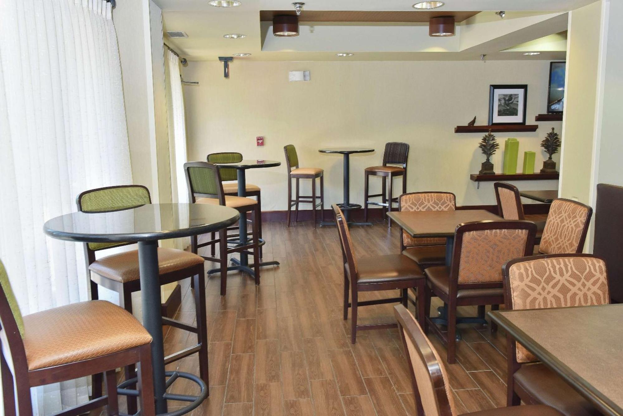 Hampton Inn Ruston Exteriör bild