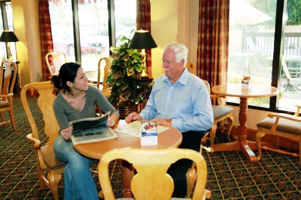 Hampton Inn Ruston Inreriör bild